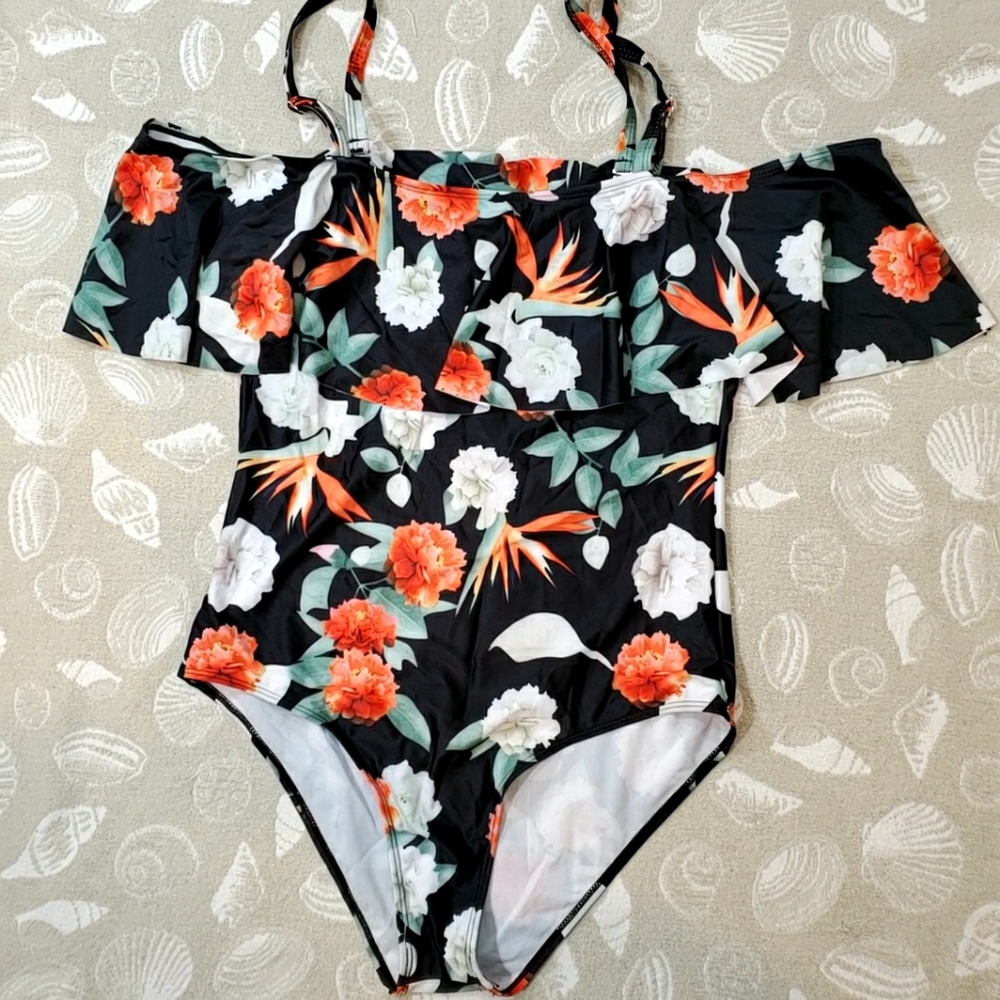 NWOT Shely swimsuit off the shoulder.